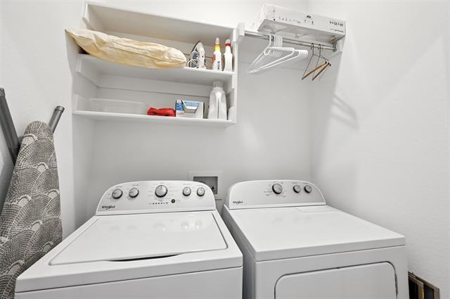 Building Photo - 6489 Iron Horse Blvd