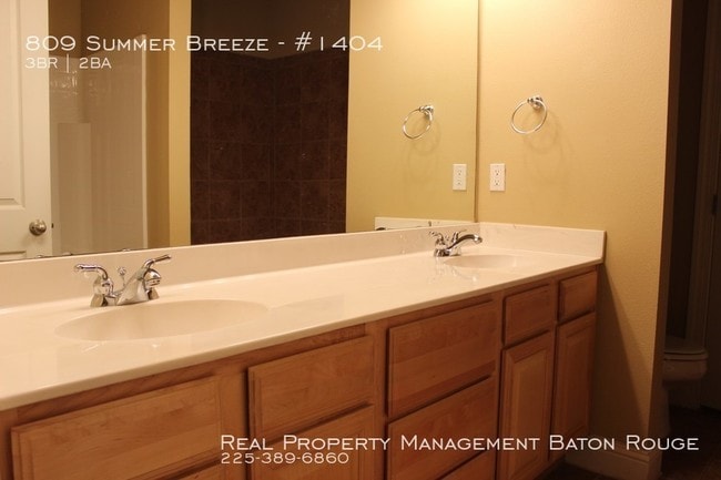 Building Photo - Condo at Summer Breeze Villas
