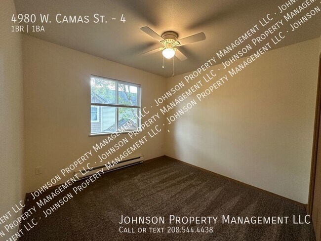 Building Photo - 4980 W Camas St