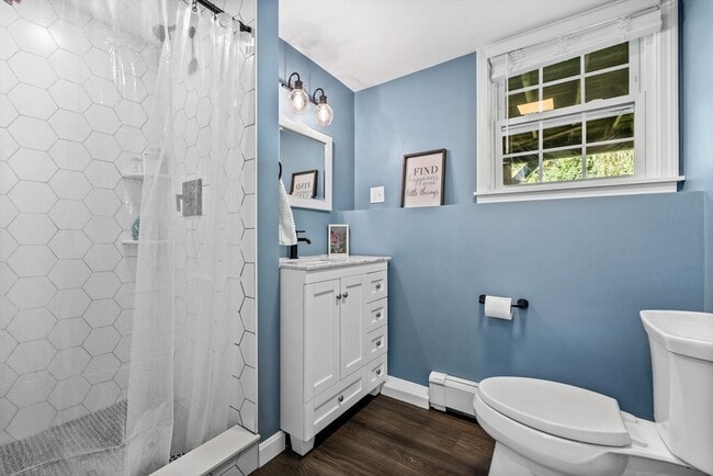 Building Photo - 193 Bonham Rd