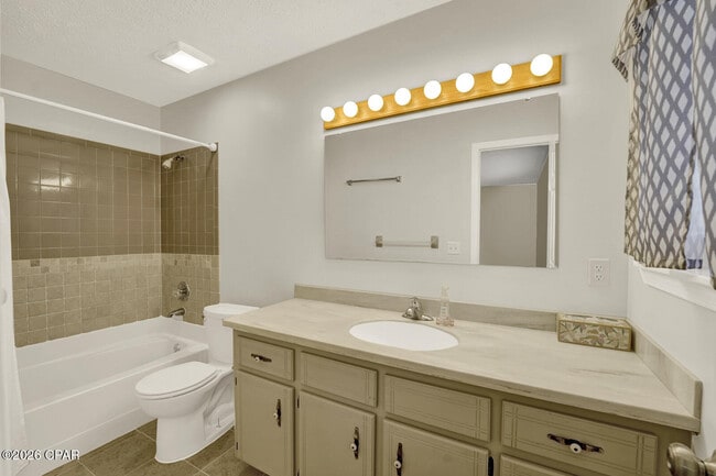 Building Photo - 7525 Melody Ln