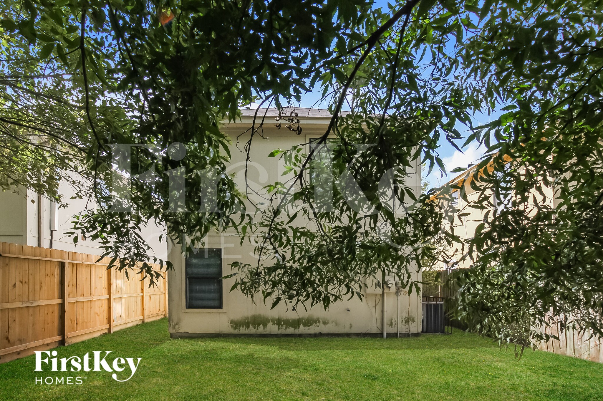 Building Photo - 2935 La Estancia Ln