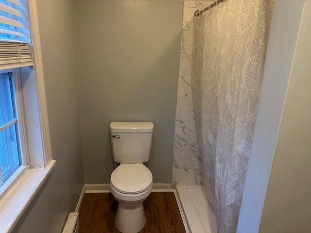 Building Photo - 633 Plantation St