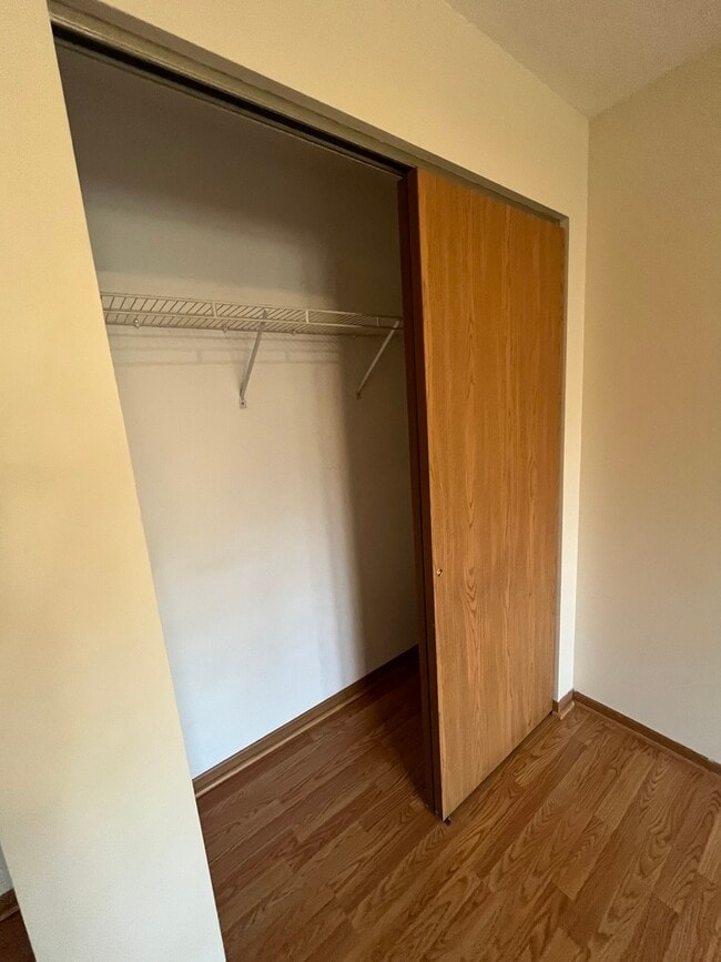 Building Photo - 1524 W Sand Bar Ct