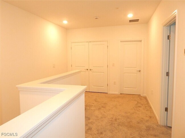 Building Photo - 1437 Weeping Willow Ct