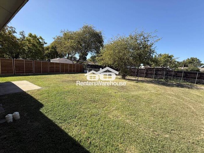Building Photo - $500 Off Rent MOVE IN SPECIAL!!! Beautiful 4 bedroom Home In Garland!!