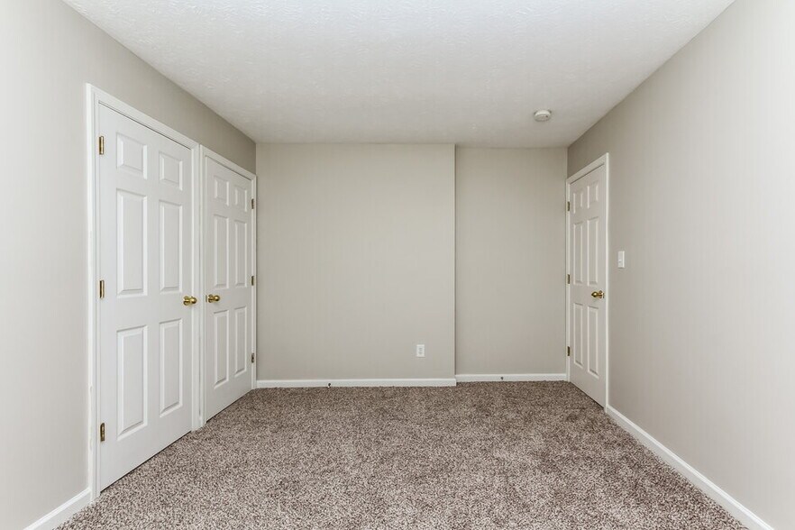 Building Photo - 3026 Crestwell Dr