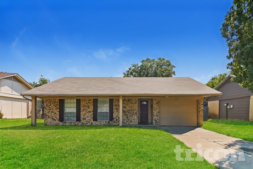 Primary Photo - 1718 Kingston Dr