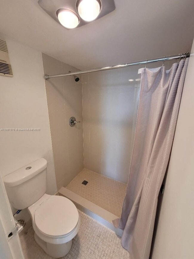 Building Photo - 1200 NE Miami Gardens Dr