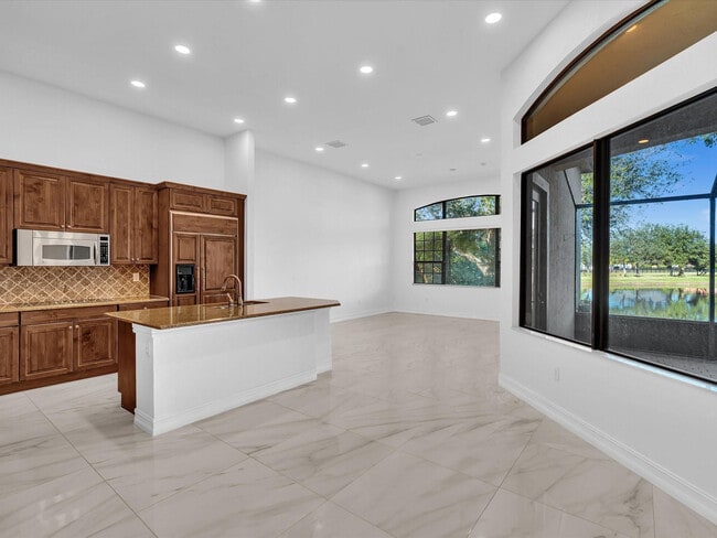 Building Photo - 3530 NW 87th Ave