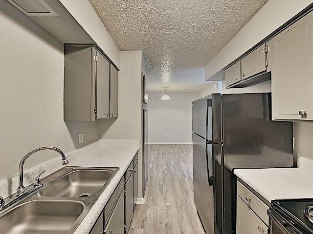 Kitchen - Vines at Adams