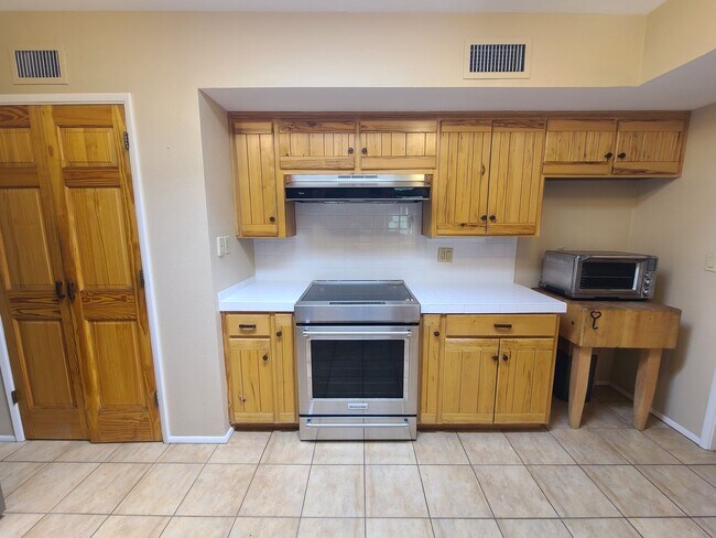 Building Photo - Beautiful 3bedroom 2bathroom