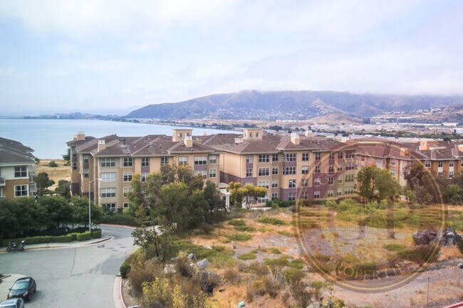 Building Photo - Candlestick Point - 2 BR, 2 BA Condo 1,166...