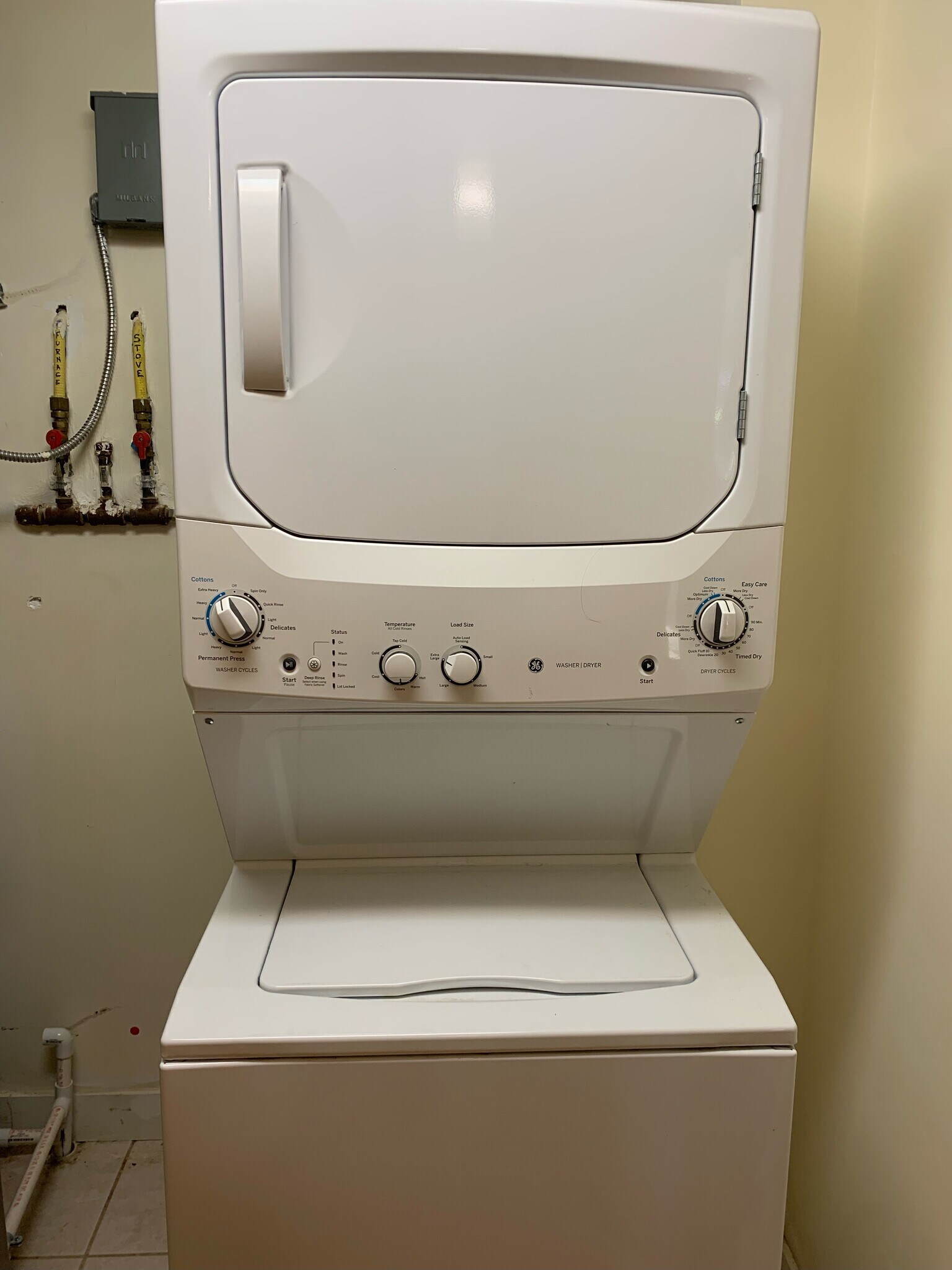 Building Photo - 24 Bay State Rd