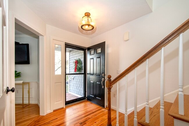 Building Photo - 40 Driftway