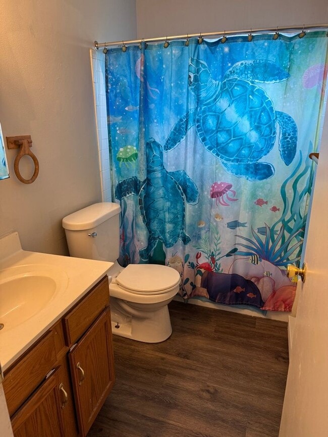 Building Photo - Bright & Fresh 2 Bedroom Apartment – Ready...