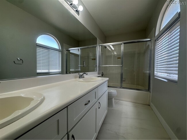 Building Photo - 9732 Silver Dusk Ct