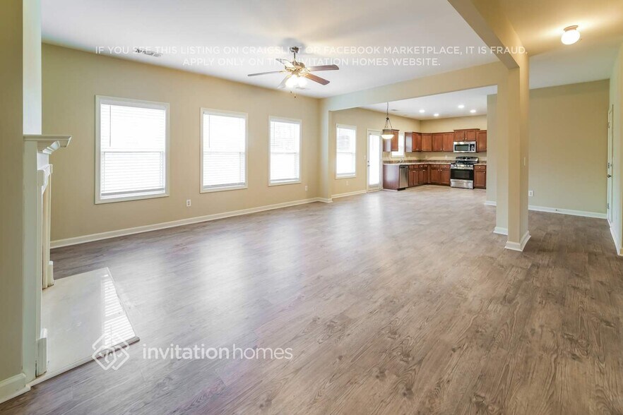 Building Photo - 75 Monarch Way