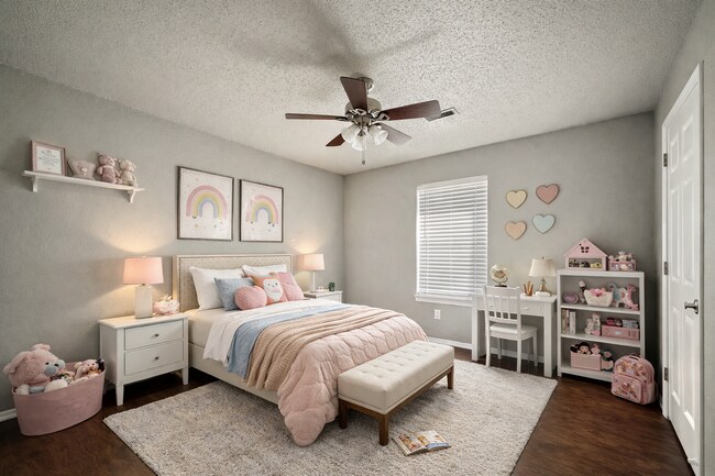 Building Photo - 1203 SE 21st St