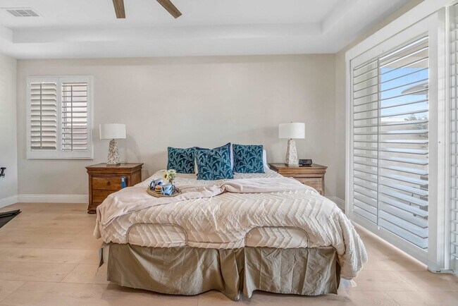 Building Photo - 81620 Tiburon Dr