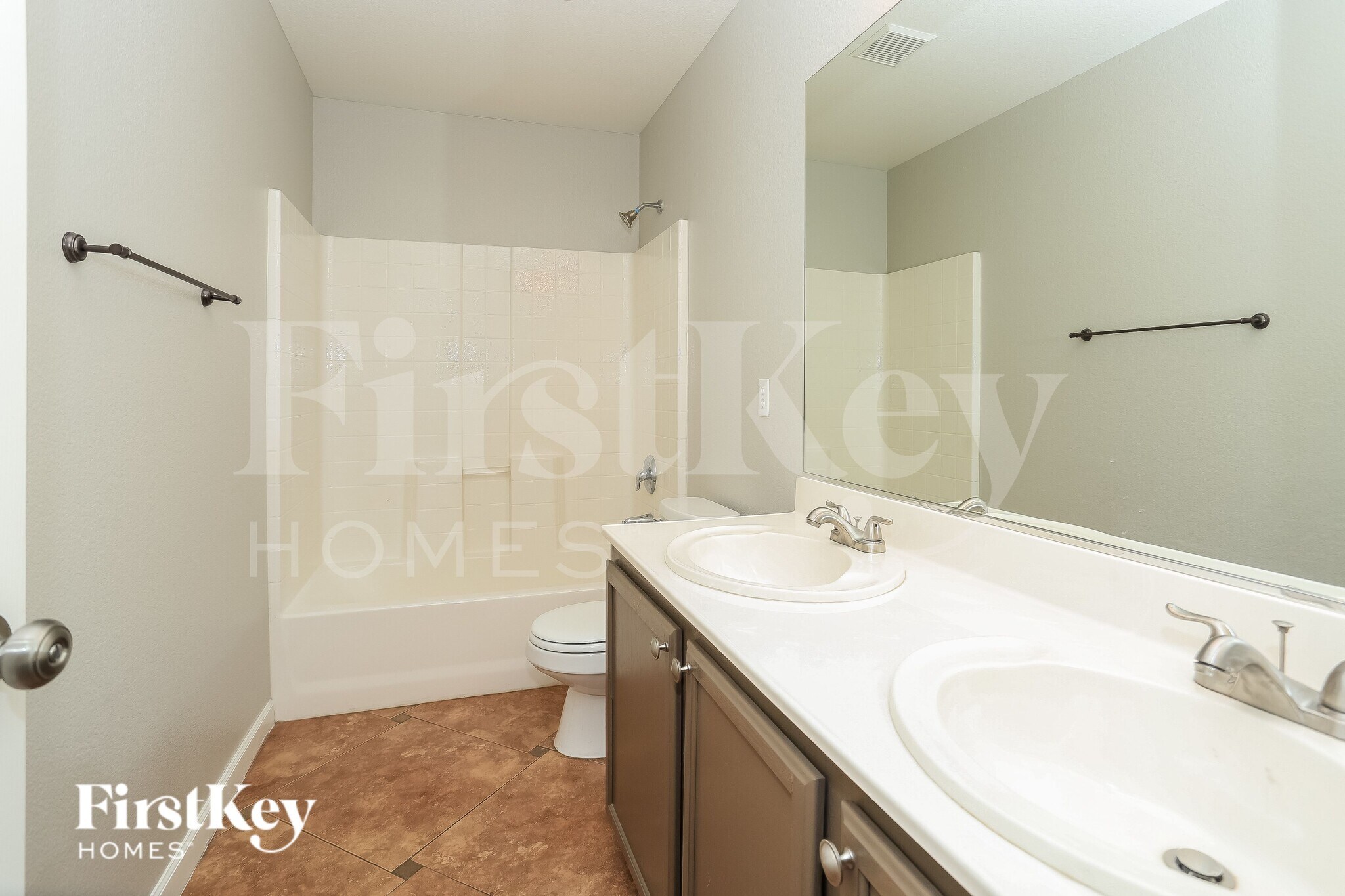 Building Photo - 6425 Casamar St