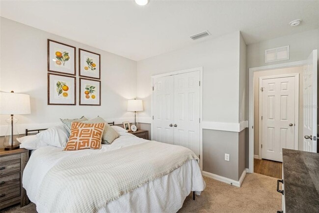 Building Photo - 601 Ambleside Dr