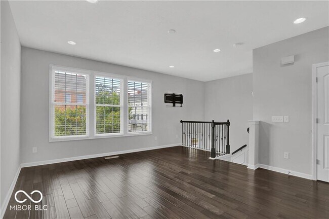 Building Photo - 12771 Apsley Ln