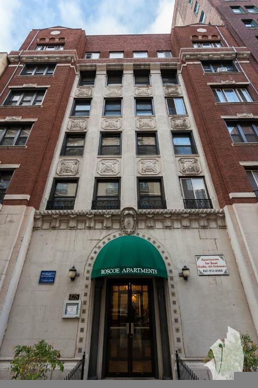 Building Photo - 0 bedroom in Chicago IL 60657