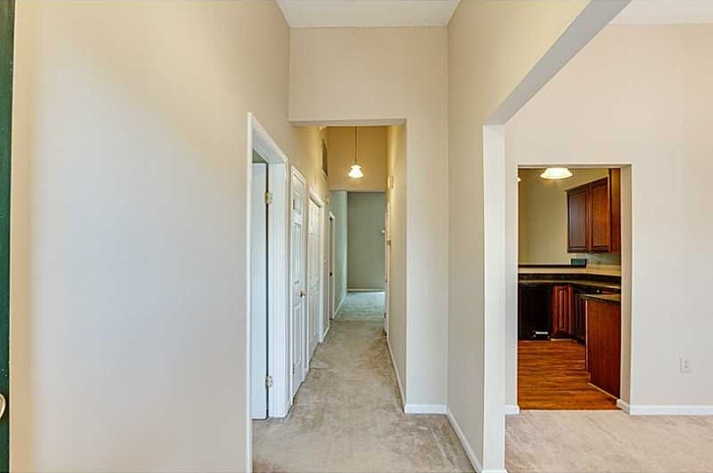 Building Photo - 201 Westover Ave
