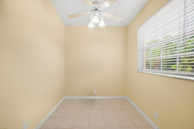 Building Photo - 9312 World Cup Way