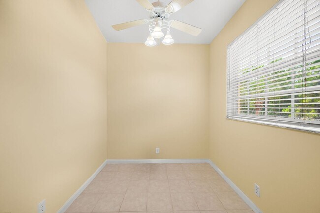 Building Photo - 9312 World Cup Way