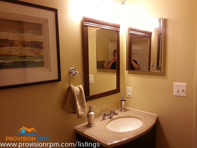 Building Photo - 7929 Canter Ct