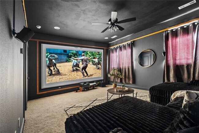 Building Photo - 230 Bequette Ln