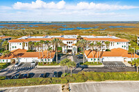 Building Photo - 415 N Ocean Grande Dr