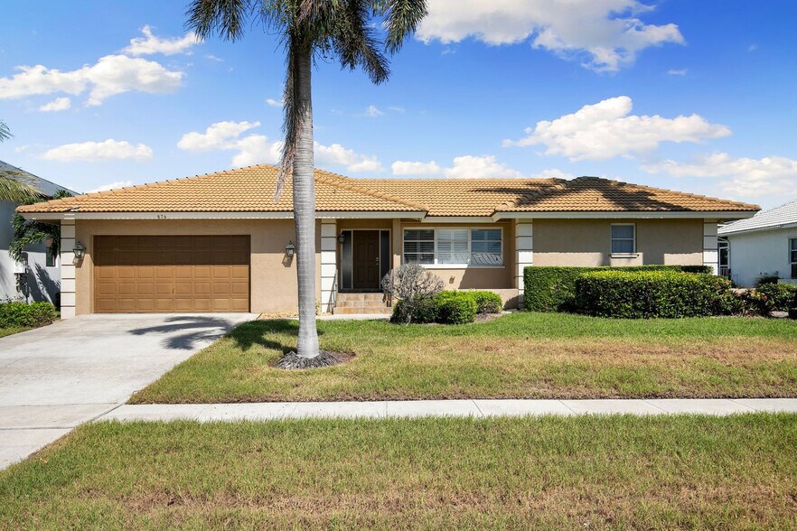 Building Photo - 874 Magnolia Ct