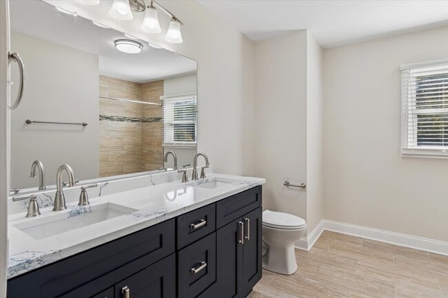 Building Photo - 1145 Sequoia Rd