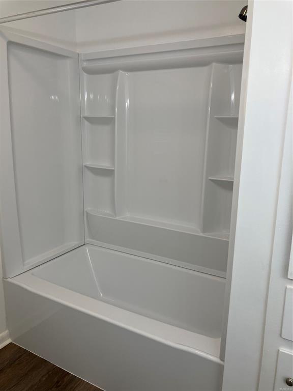 Building Photo - 5421 Shady Dr