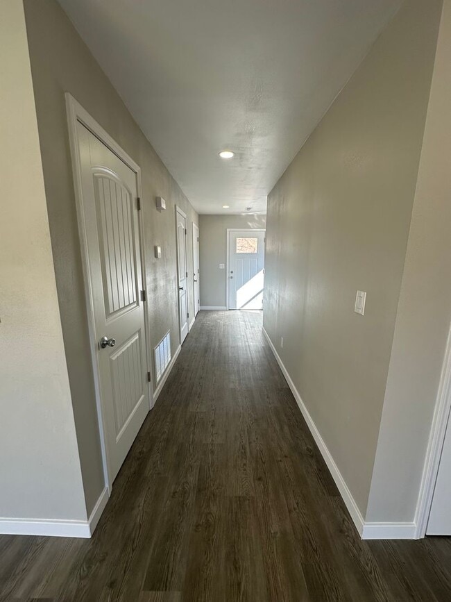 Building Photo - 16191 Haidyn Rd