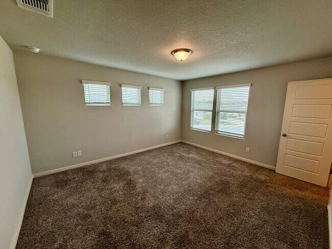 Building Photo - 119 Joseph Cir