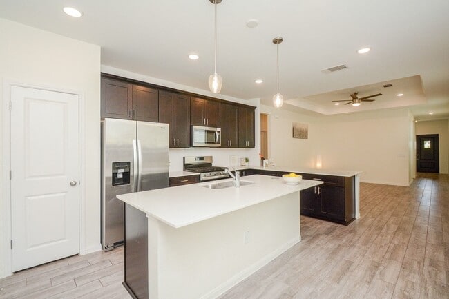 Building Photo - 18134 Sonresa Wy