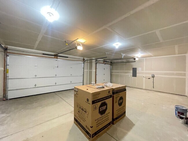 Building Photo - Brand New Coeur d'Alene Home