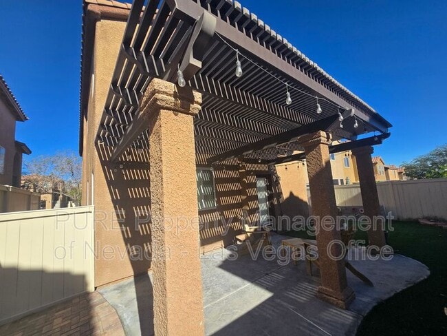 Building Photo - 9389 Black Wolf Ave