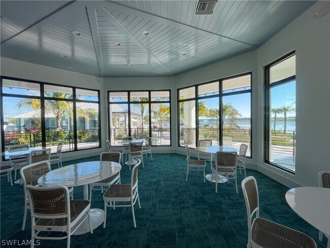 Building Photo - 4062 Aquila Pl