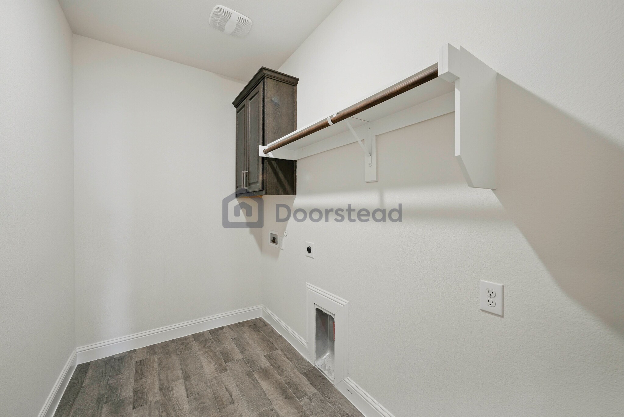 Building Photo - 9578 Kavik St