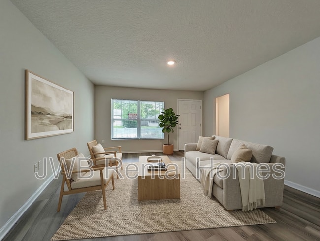 Building Photo - 1438 6th St W