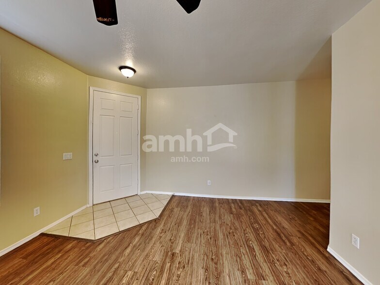 Building Photo - 766 S Jesse St