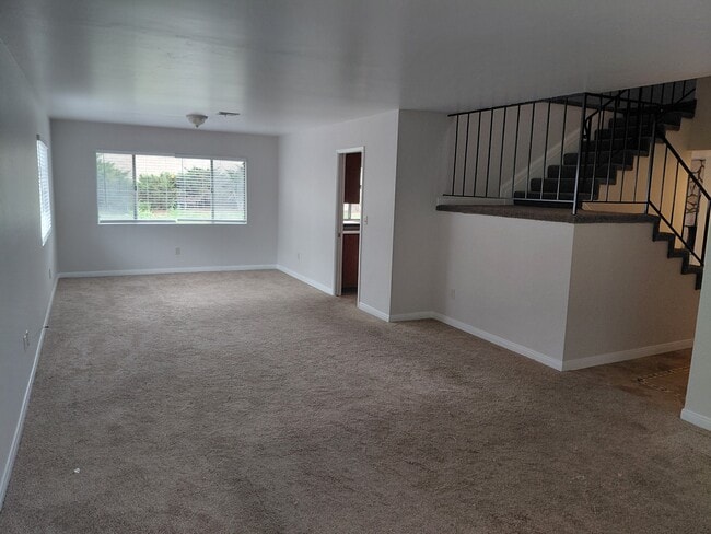 Building Photo - 5612 Galloping Way