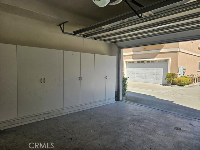 Building Photo - 8598 Belmont St