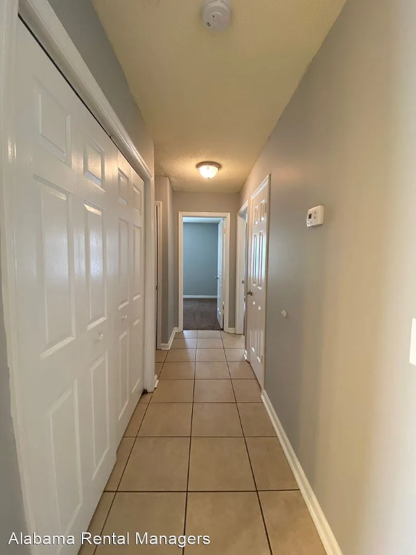 Building Photo - 4419 Torrance Dr NW