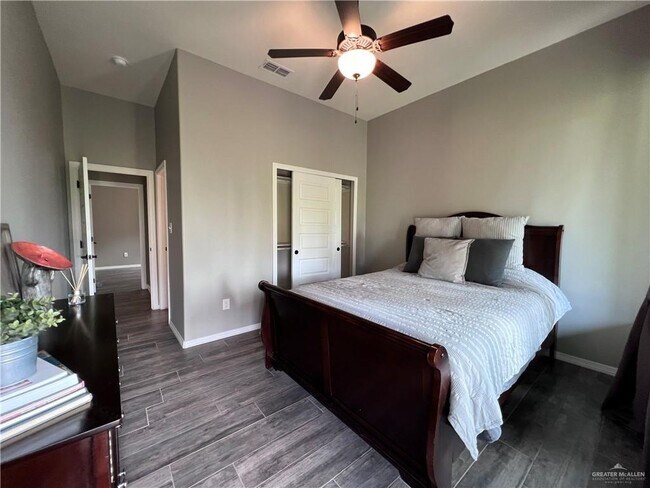 Building Photo - 4226 Stillwater Cove